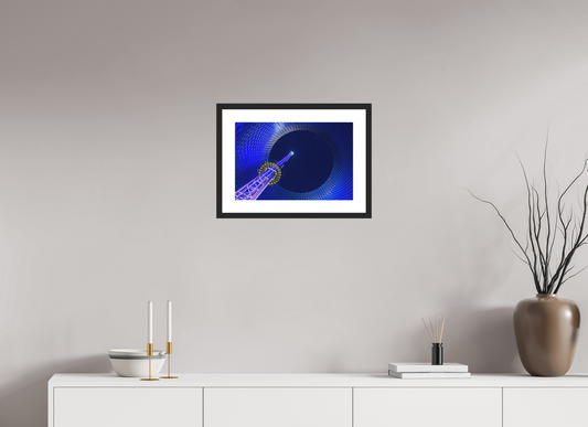 45 x 30 cm, Hahnemühle Photo Rag, Frame 20mm black, Passepartout white, Front glass matt VIBRANT - KINETICS OF COLOR - Basel