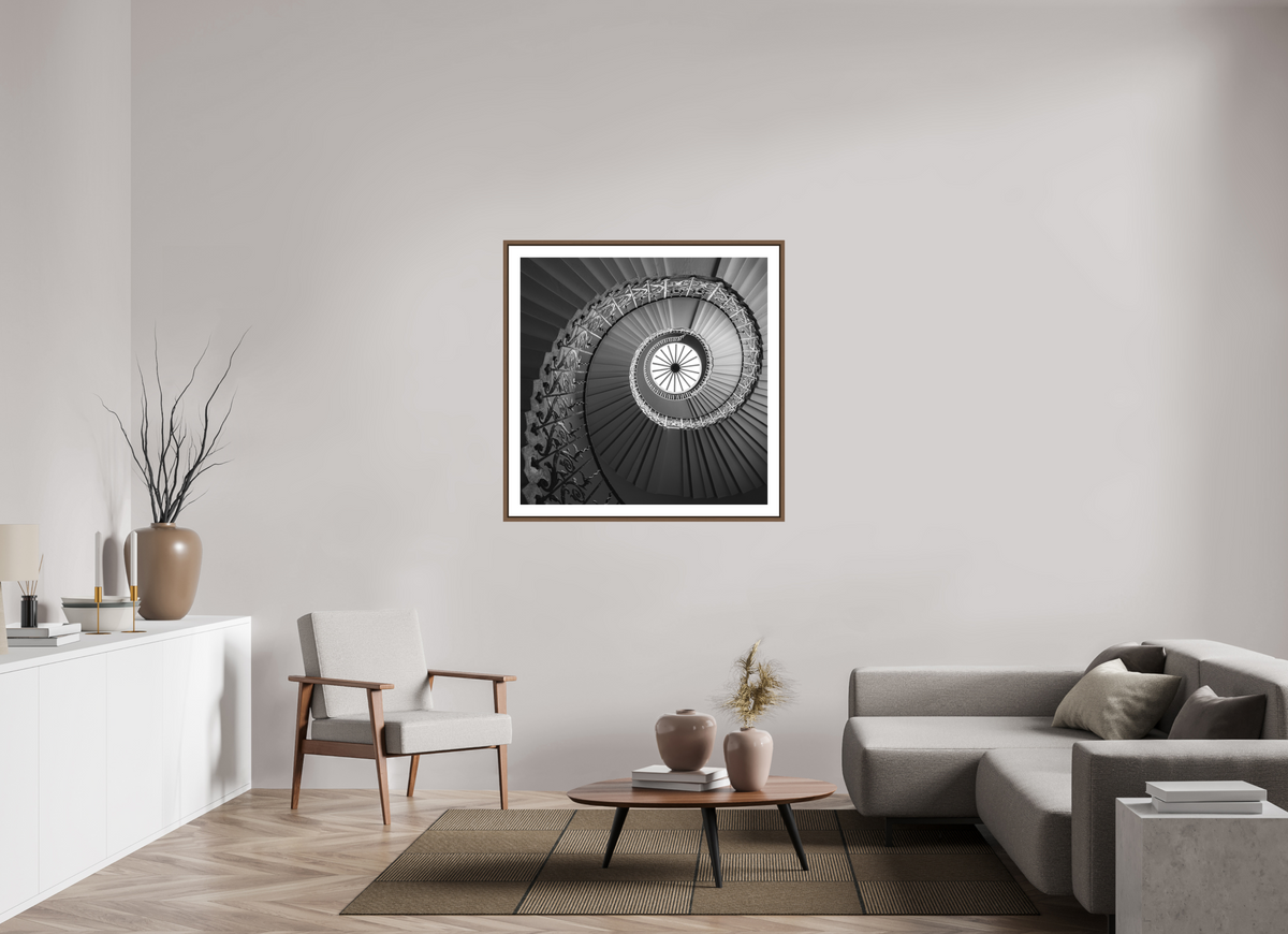 100 x 100 cm, AluDibond, matt, floating frame 15mm walnut POETRY - EYE OF A DRAGON - London
