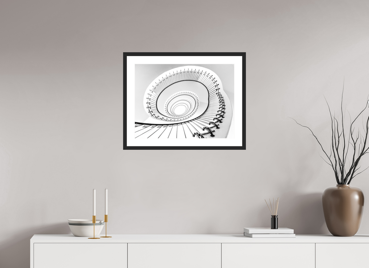 60 x 45 cm, Hahnemühle Photo Rag, Frame 20mm black, Passepartout white, Front glass matt TUNING FORKS
