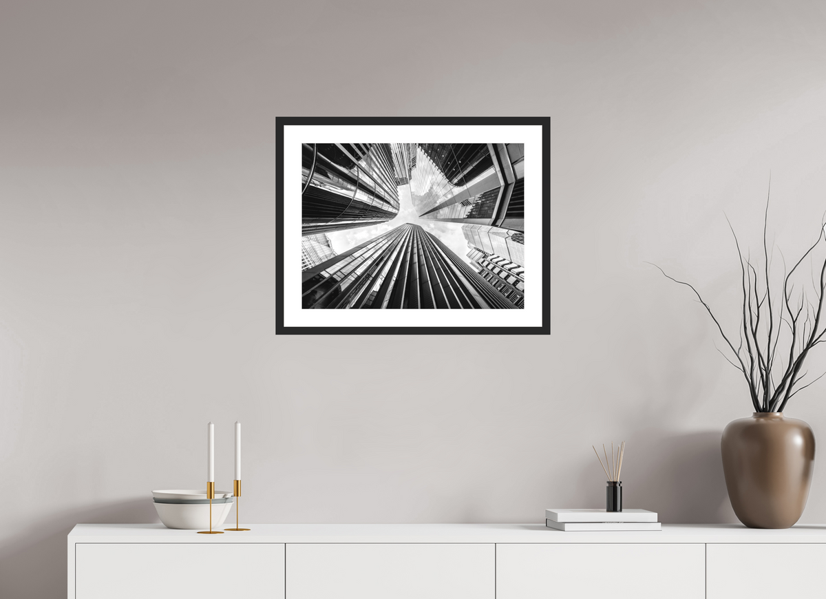 60 x 45 cm, Hahnemühle Photo Rag, Frame 20mm black, Passepartout white, Front glass matt PERSPECTIVES - POWER OF TOWER - London