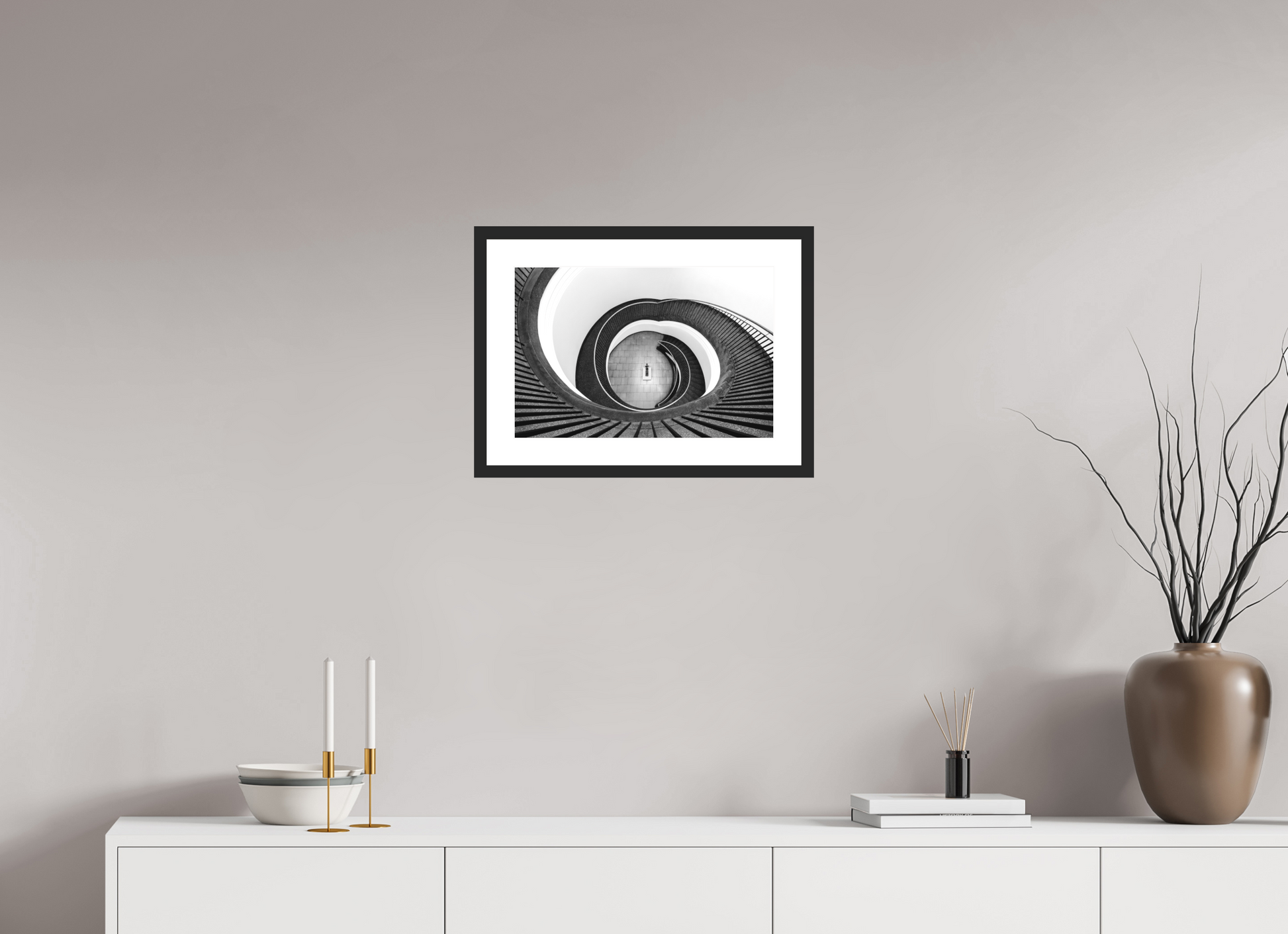 45 x 30 cm, Hahnemühle Photo Rag, Frame 20mm black, Passepartout white, Front glass matt POETRY - THE SENTINEL III - Berlin